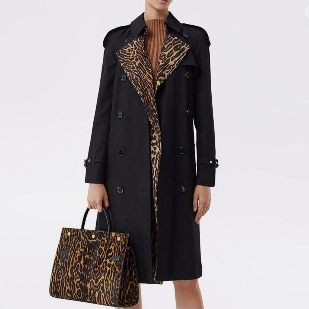 NWOT 🔥BURBERRY🔥 calf hair animal print bag RARE. New condition - Picture 3 of 11